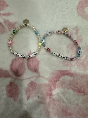 Little words projects'Dream Big' and 'Vibing' Beaded Bracelet Set - Pastel Multi